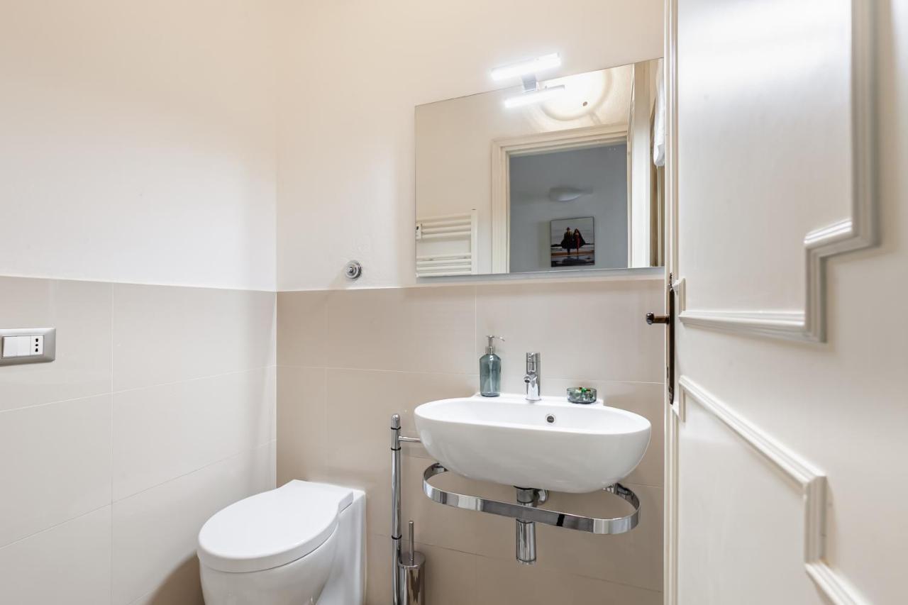 Lungarno Elegant Apartment With Panoramic Balcony 피사 외부 사진